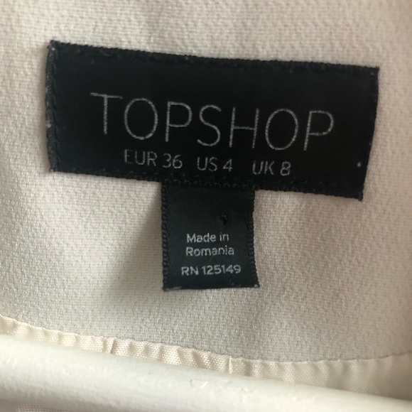 🐿 Gorgeous TopShop Sleeveless off White Vest Size 4 US Made in Romania🐿 - Picture 11 of 12